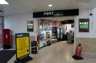 Winkel in de terminal met koelingen