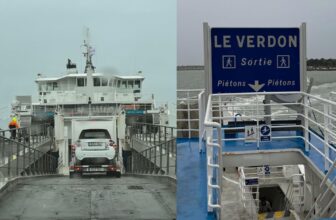 Boarden van de ferry - instructies voor voetpassagiers en voor auto's